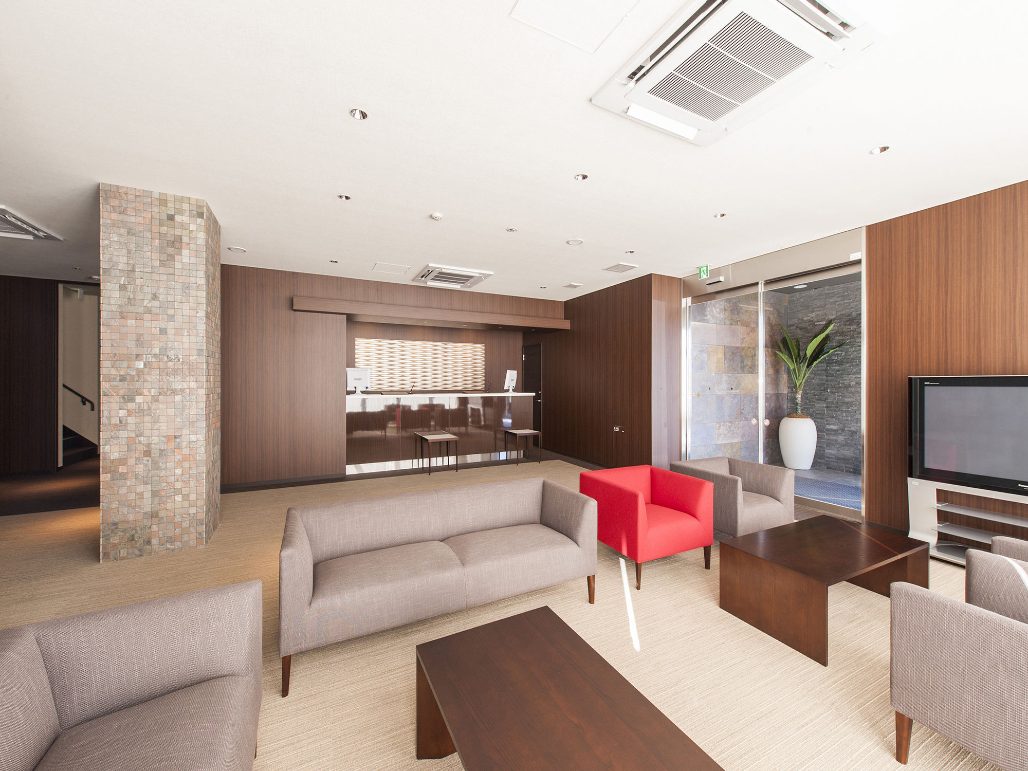 Hana Hotel Fukaya & Spa Exterior foto